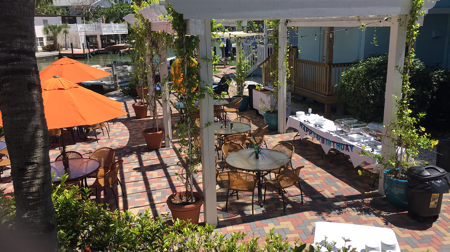 Private Parties on Fort Myers Beach - photo of outside seating area